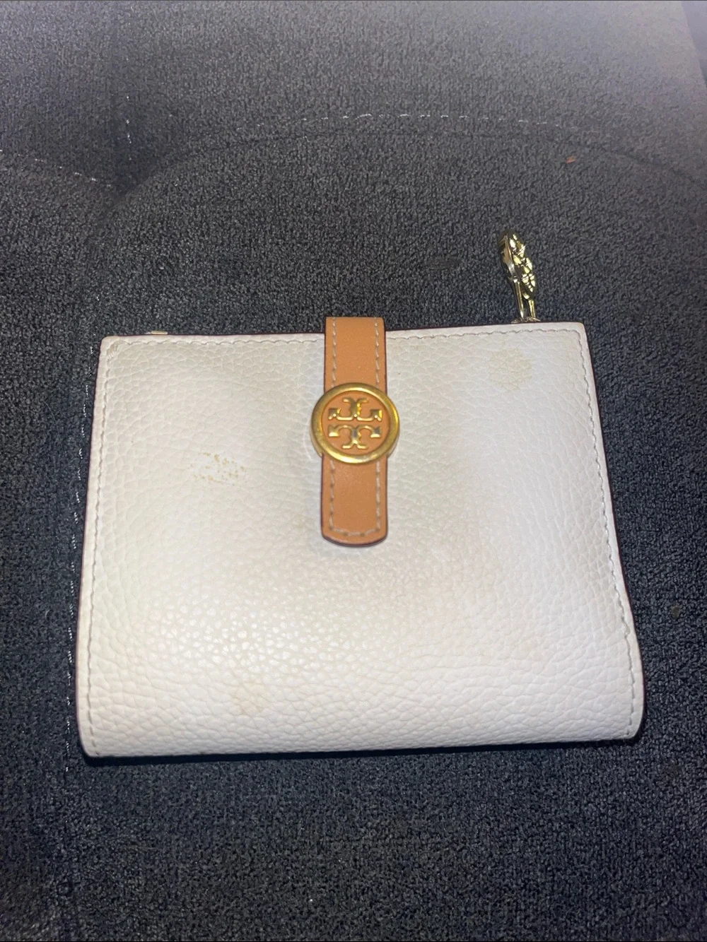 TORY BURCH WALKER CARD CASE WHITE PEBBLED LEATHER COMPACT WALLETT